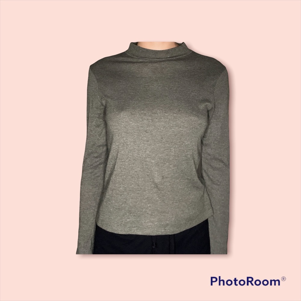 turtle neck sweater